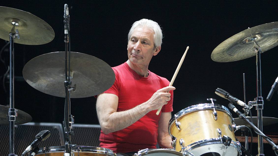 Familia y The Rolling Stones autorizan biografía de Charlie Watts
