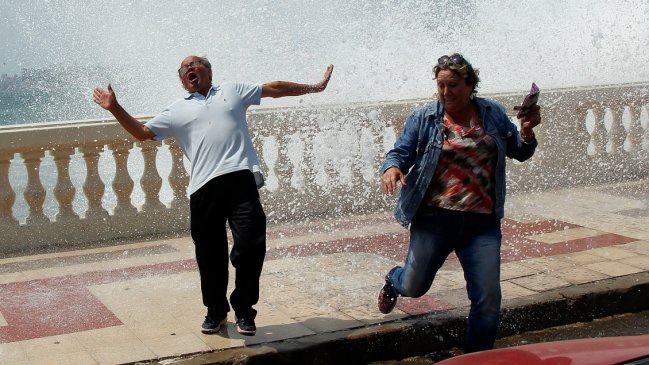 Marejadas afectarán a las costas del país entre Golfo de Penas y Arica desde este domingo