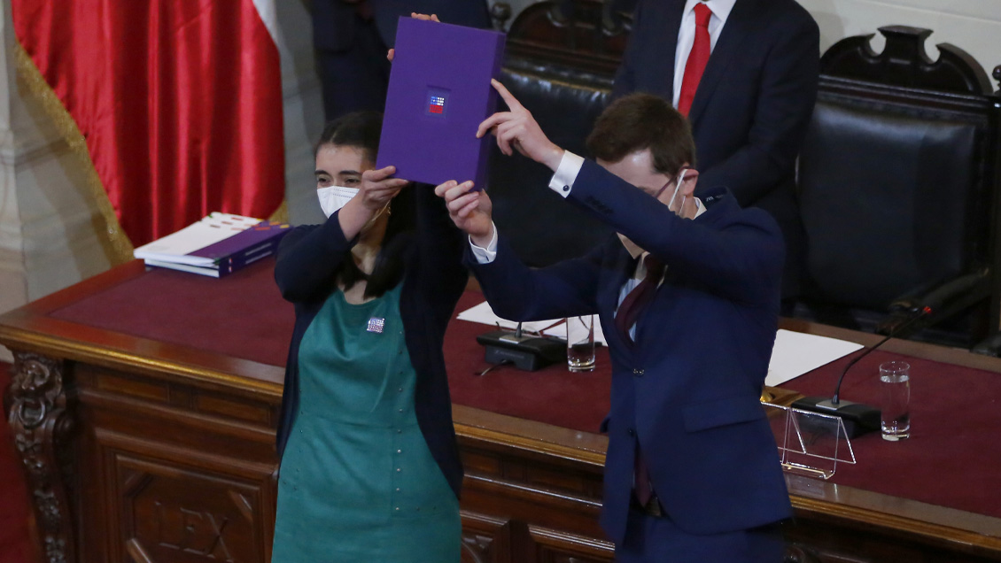 María Elisa Quinteros: 