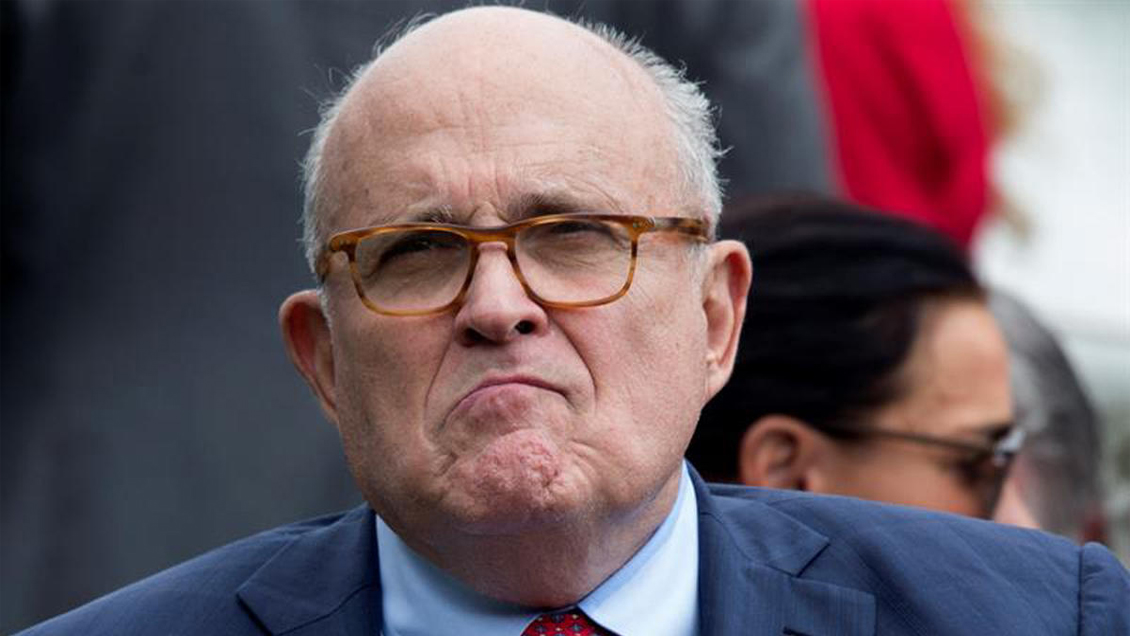 Jurado citó a declarar a Giuliani en una investigación penal contra Trump