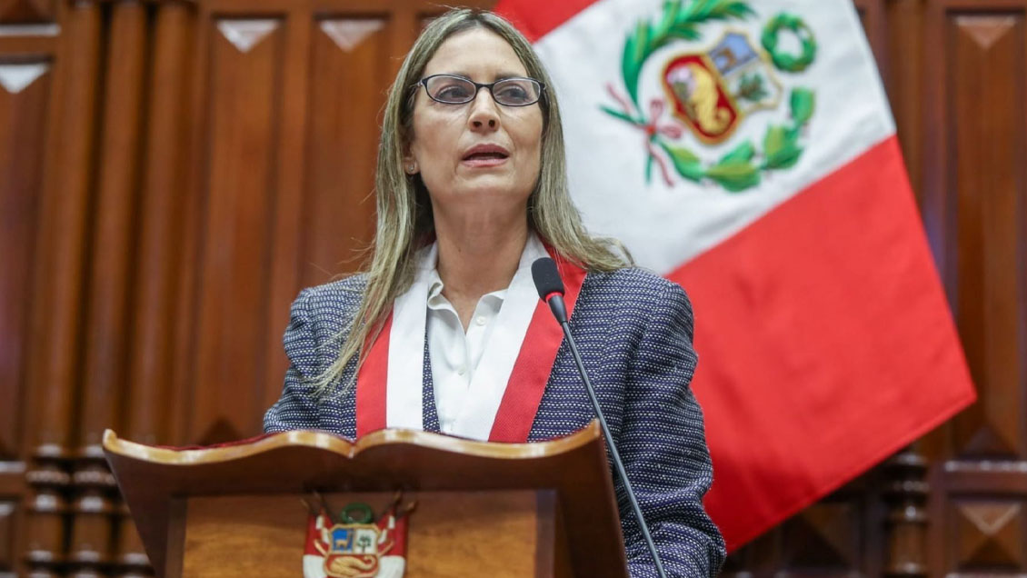 Presidenta del Congreso de Perú causa polémica al hablar de 