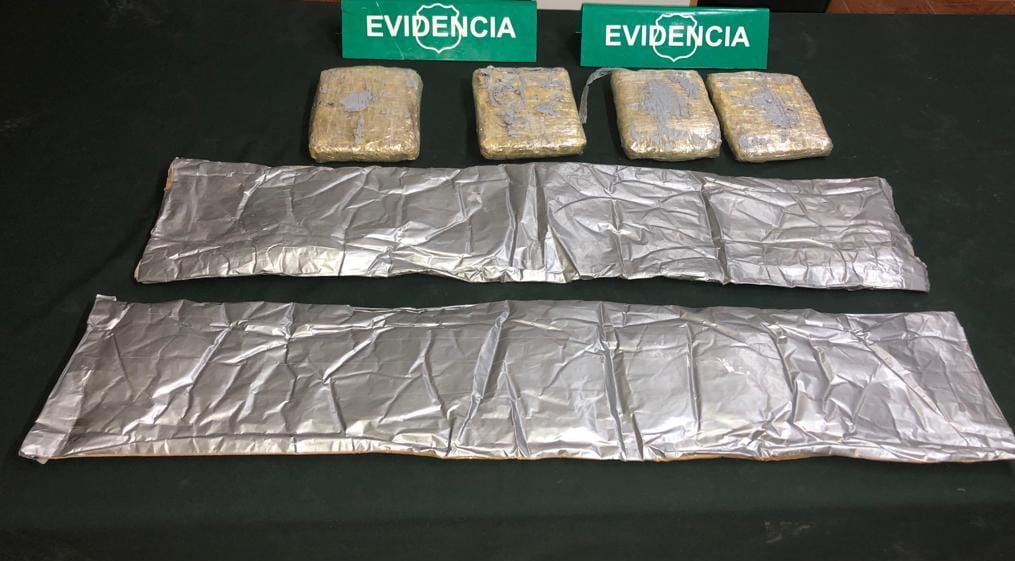Tarapacá: Detienen a tres sujetos imputados por ingresar droga por paso no habilitado