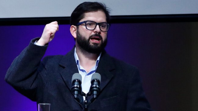 Boric y posible cambio de gabinete: 