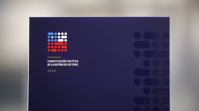 Analistas y parlamentarios destacan importancia de ofrecer un plan de reformas si gana el Apruebo