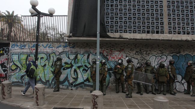 Gobierno condena incidentes en exterior del Instituto Nacional: 