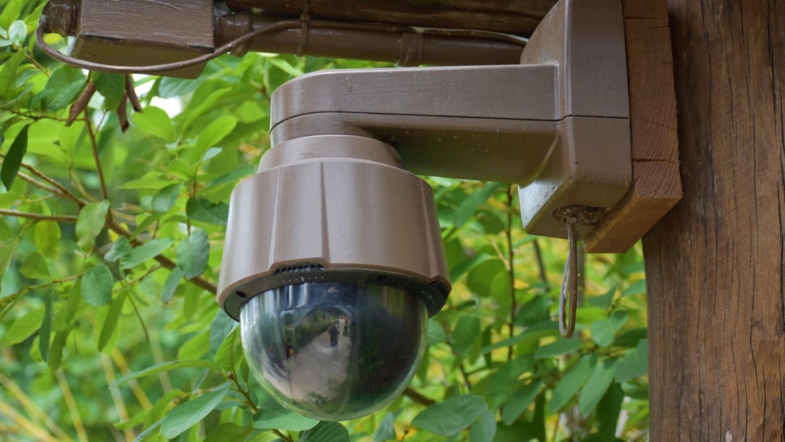 El FBI frena inversiones chinas por sospechas de espionaje, según CNN