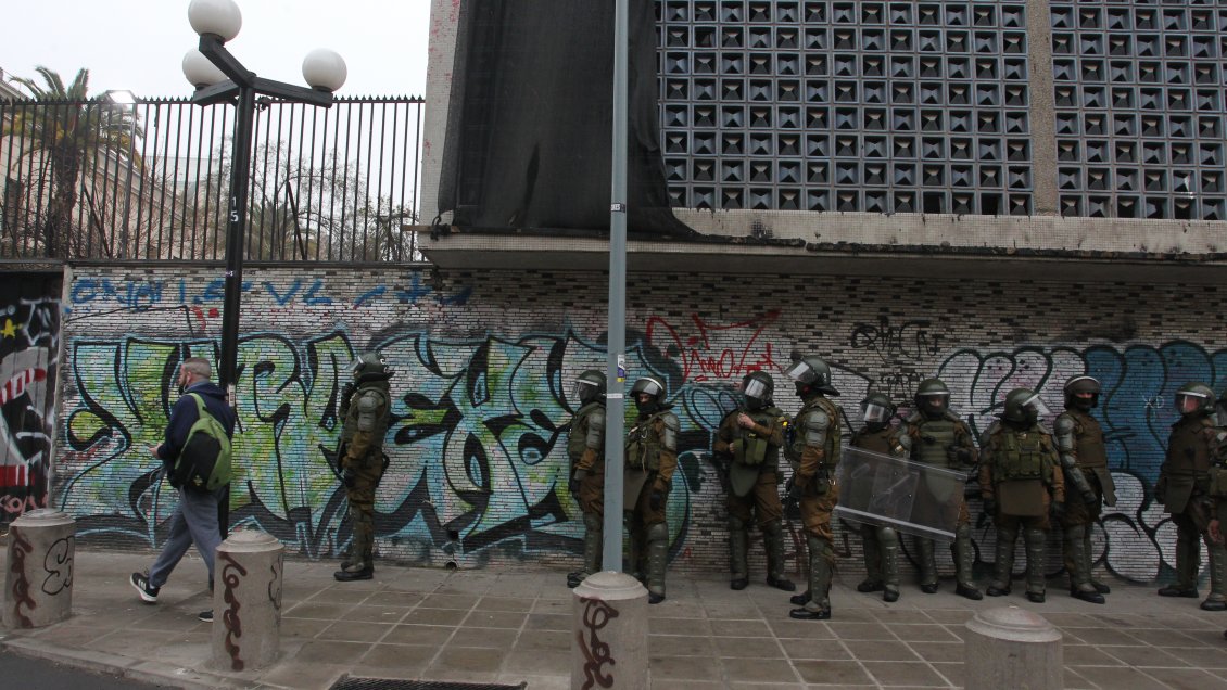 Gobierno condena incidentes en exterior del Instituto Nacional: 