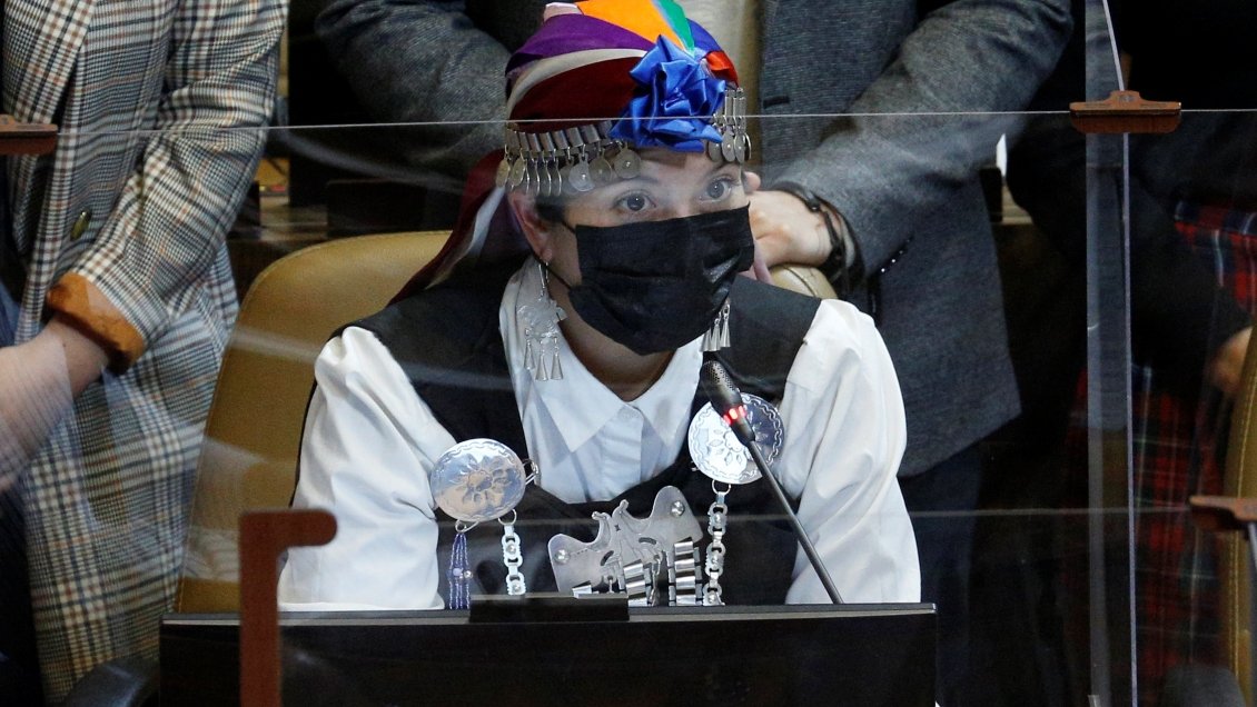 Diputada Ñanco llamó a 