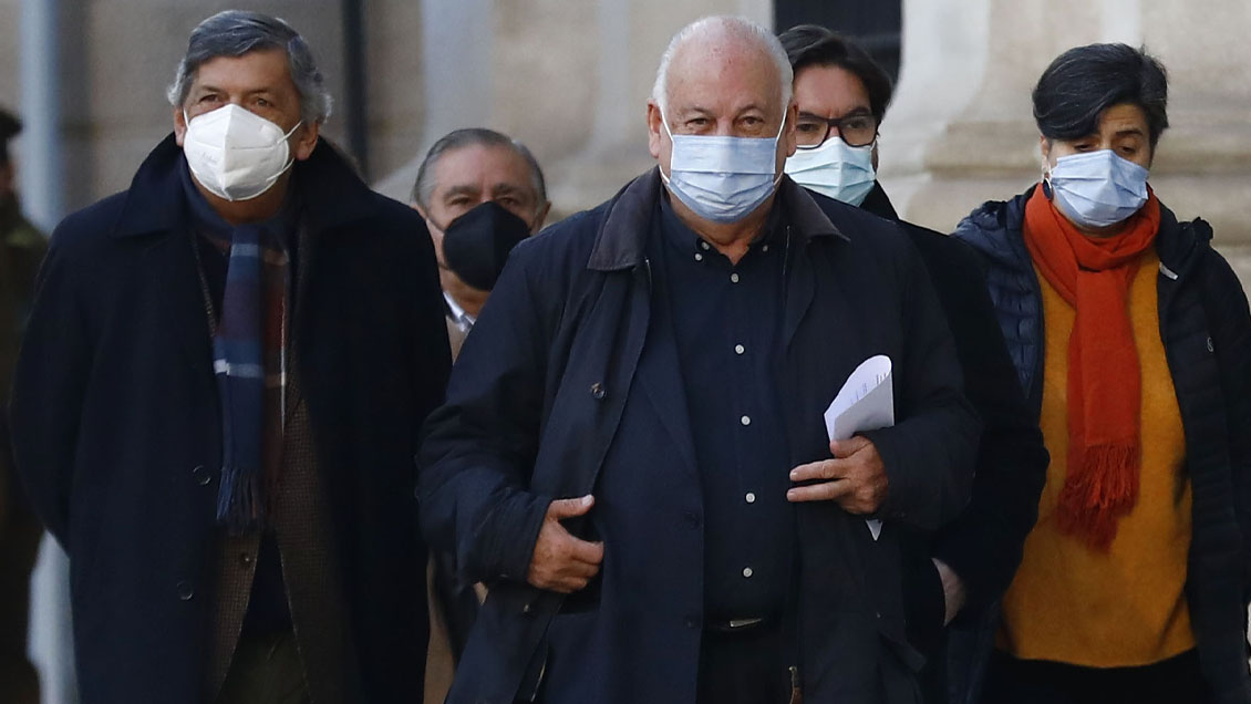 Teillier y carta de Lagos: Es una señal de que las cosas van más hacia el Apruebo que al Rechazo