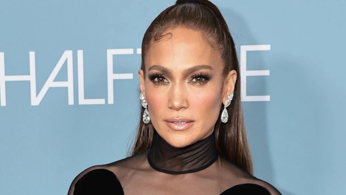 JLo regresa a las escenarios tras su boda con Ben Affleck