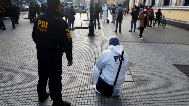 PDI detuvo a menor de edad como segundo sospechoso de apuñalamientos en la Alameda