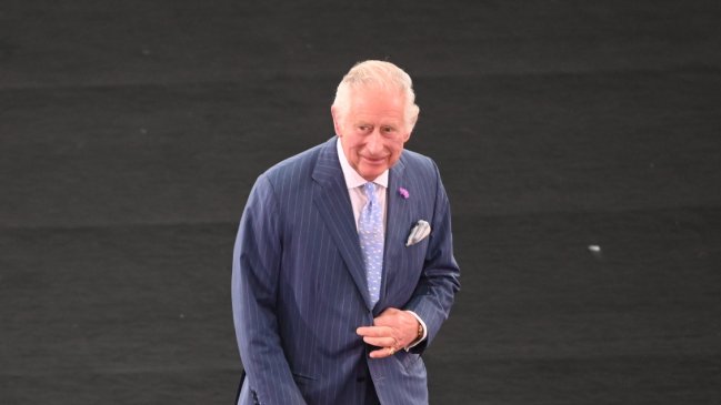 Medio británico asegura que el príncipe Carlos aceptó dinero de la familia Bin Laden