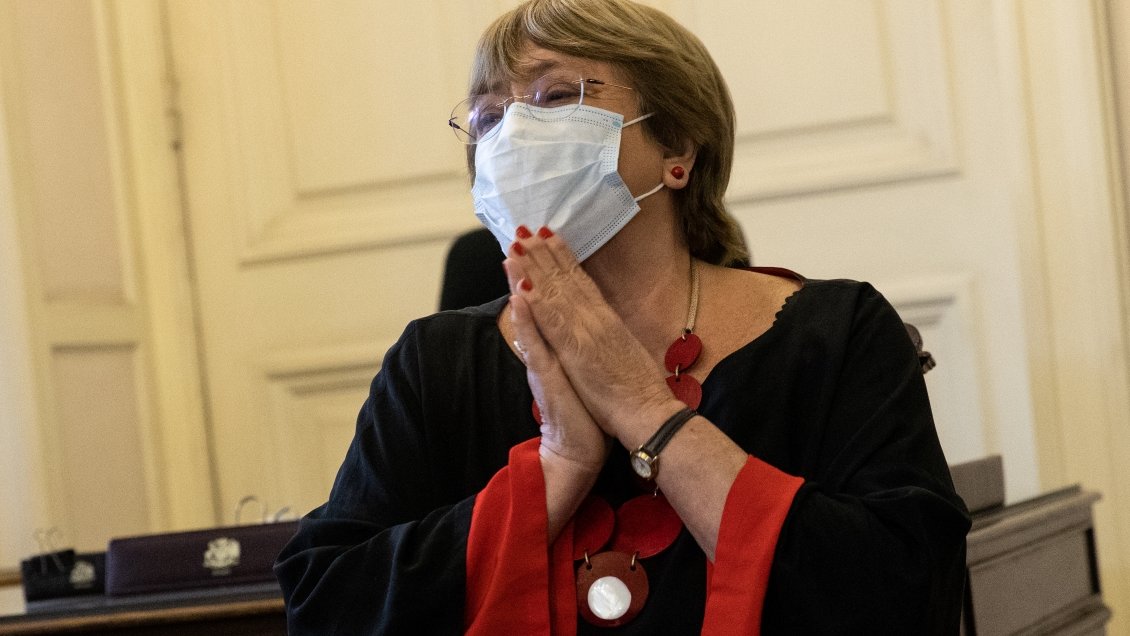 Expresidenta Bachelet dejará Chile sin grabar mensaje para campaña del Apruebo