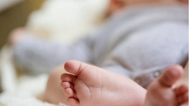 Madre y padrastro irán a prisión preventiva por violación y parricidio de bebé en Renca