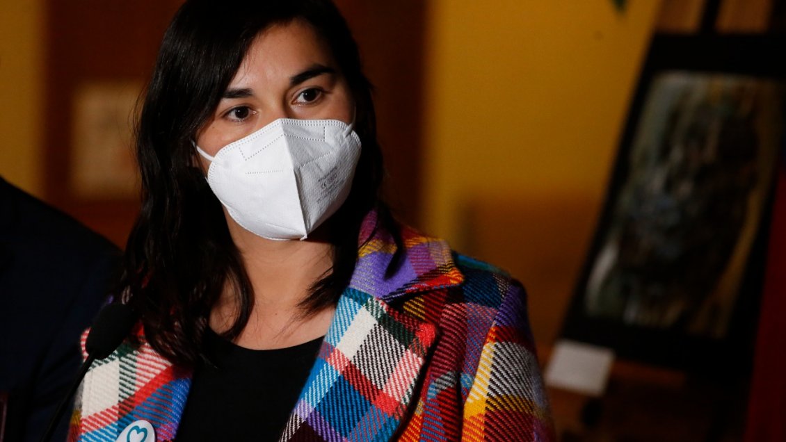 Ministra Siches llega a Colchane en medio de denuncias por la presencia del Tren de Aragua en la zona