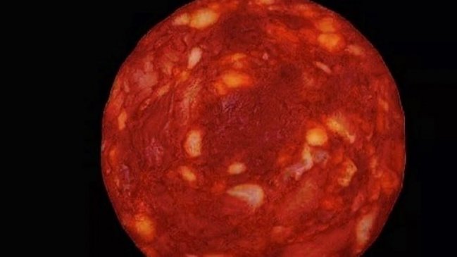 Científico se disculpa por presentar imagen falsa de una estrella: Era un chorizo