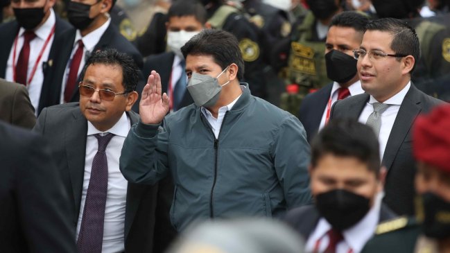 Presidenta del Congreso de Perú dijo que sería ideal que Castillo renuncie a su cargo