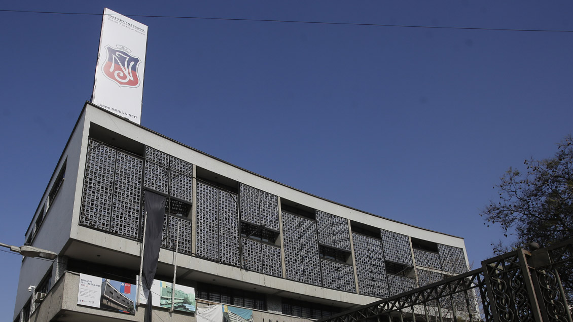 Ministro Ávila aboga por una 