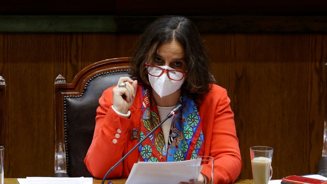 Canciller Urrejola conversó con su par ucraniano y reiteró compromiso de Chile con soberanía de su país