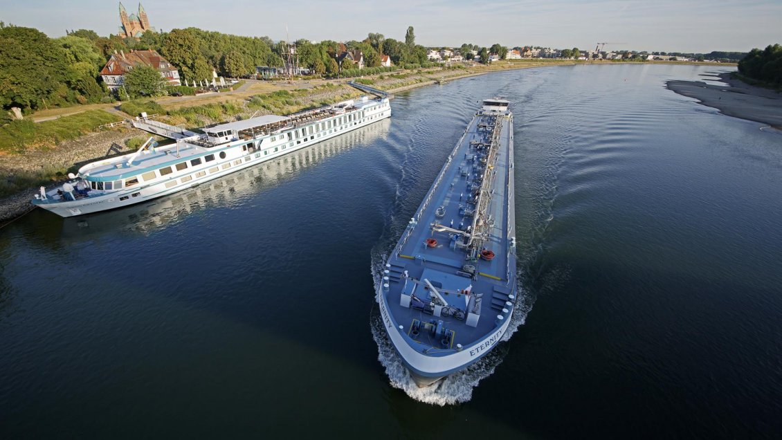 El nivel de las aguas del Rin sigue bajando y complica el transporte fluvial