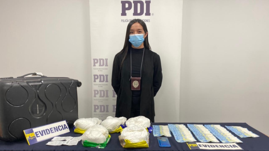 Hombre que pretendía viajar con siete kilos de droga a España fue detenido en el aeropuerto