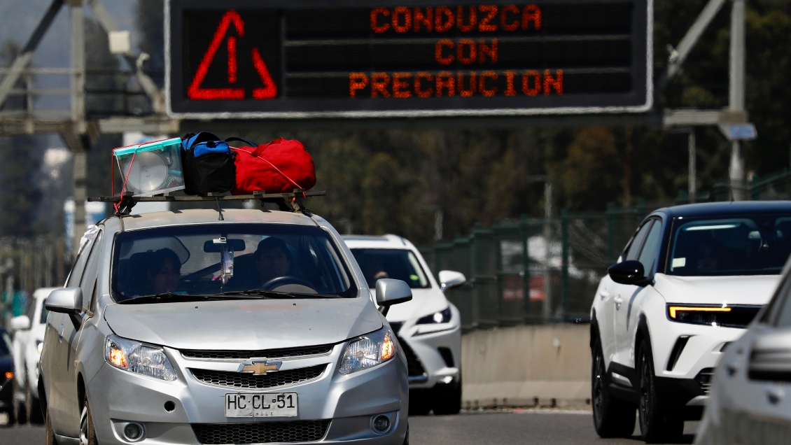 Reportan accidentes leves en autopistas mientras concluye el fin de semana largo