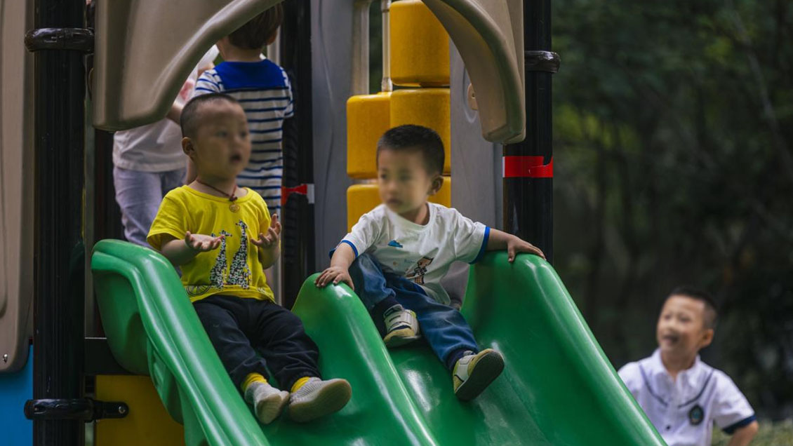 El gobierno chino presentó pautas para aumentar la natalidad
