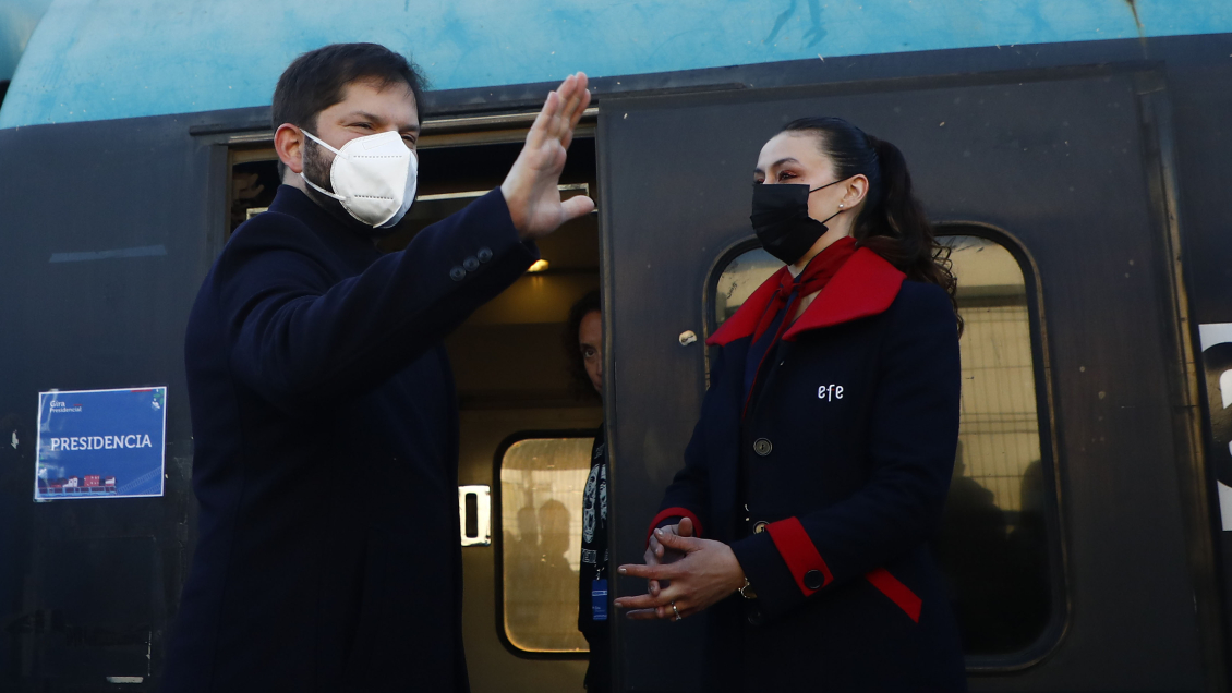 Presidente Boric inicia esta mañana su gira en tren por tres regiones