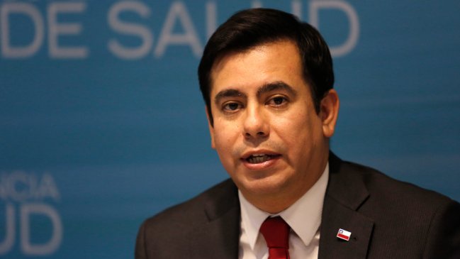 Exsuperintendente afirma que multimillonarias pérdidas de las isapres desnudan 