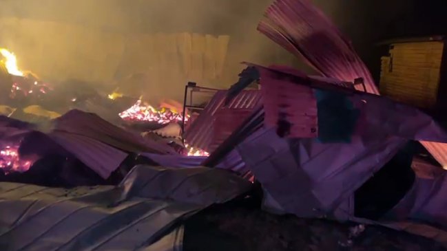 Noche de terror en Cañete: dos casas quemadas, un herido en la cabeza con perdigones y una dramática súplica a encapuchados