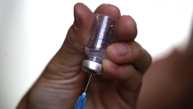 ISP amplió vacunación contra el Covid-19 hasta los seis meses de edad