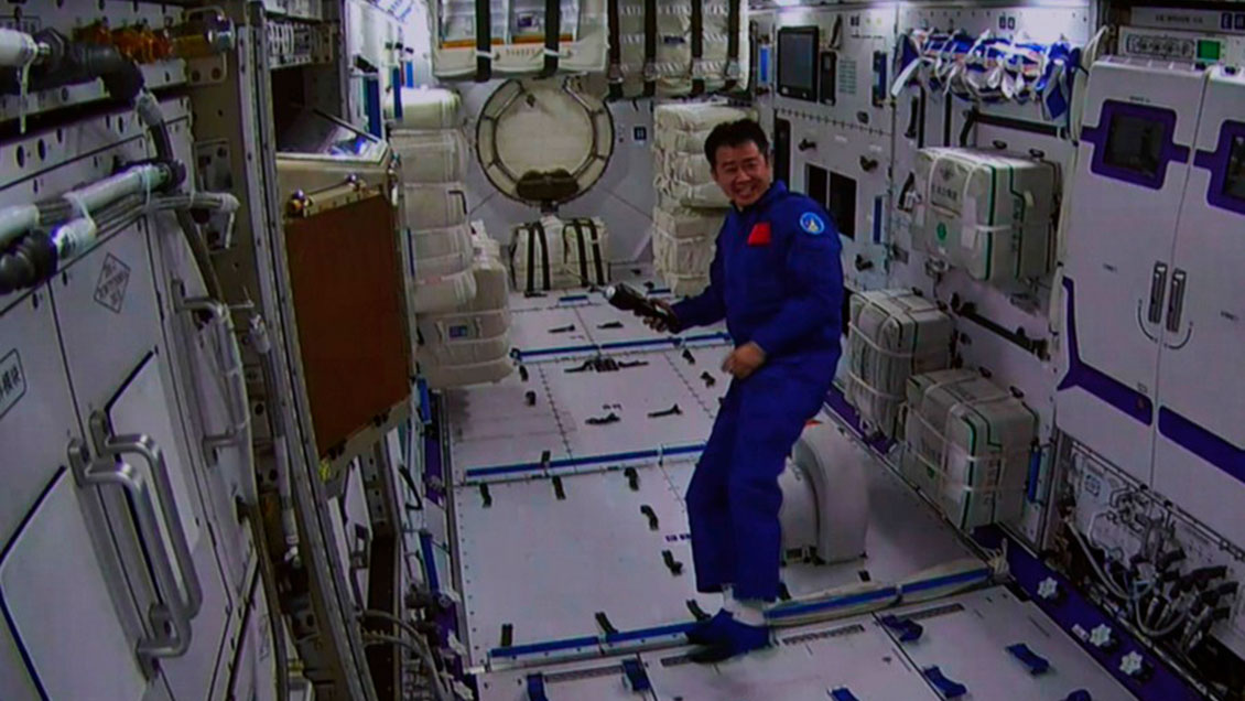 Crecimiento de plantas en laboratorio espacial de China está en buenas condiciones