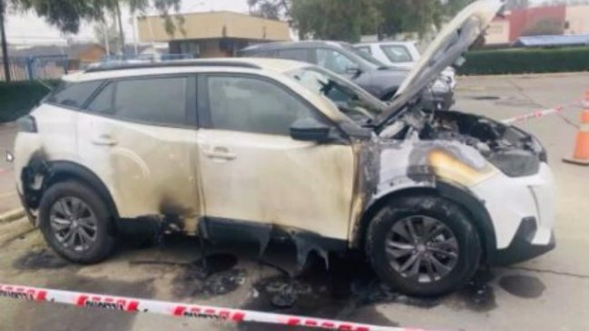 Preso quedó imputado por quemar auto de enfermera: Víctima sospecha de mandato de su expareja