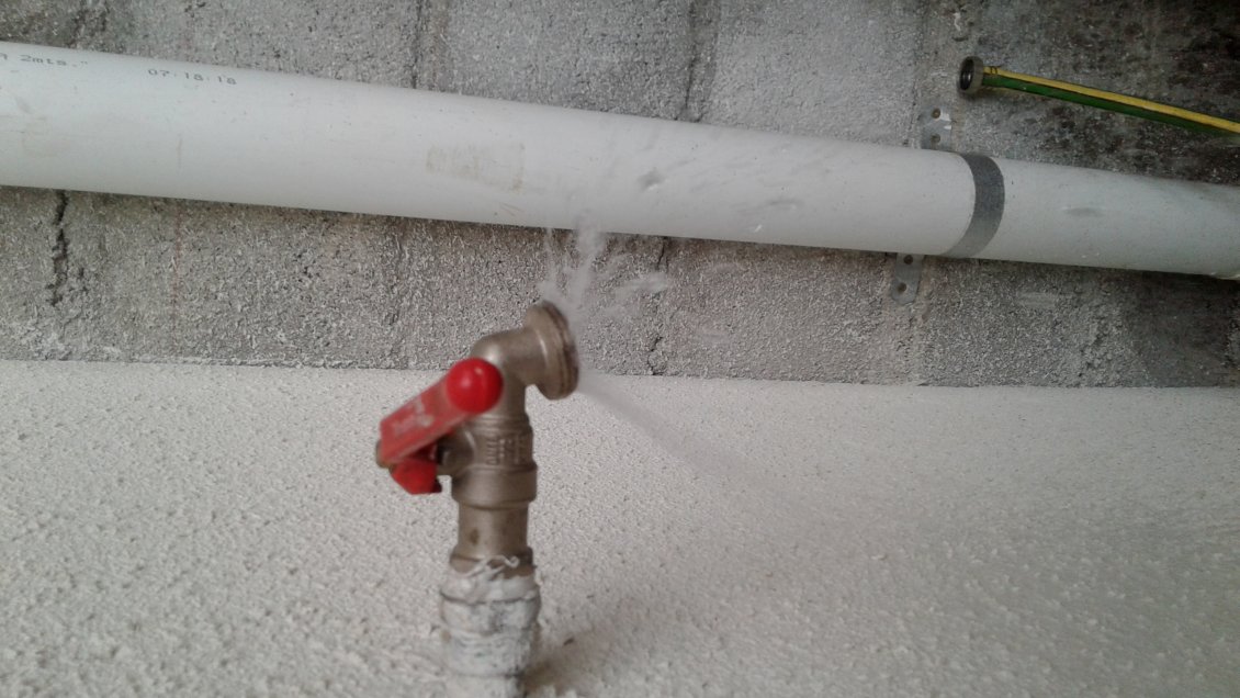 Familias de San Fernando contarán con servicio de alcantarillado y agua potable