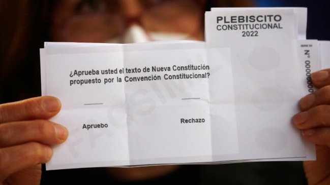 Las cartas ya están echadas y el post plebiscito copa las conversaciones del Apruebo y del Rechazo