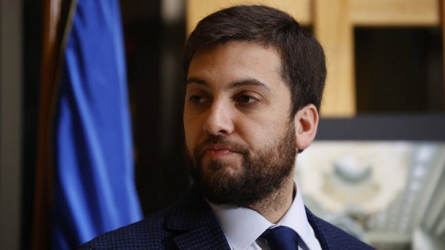 Presidente de la Cámara: Necesitaremos construir un diálogo para un gran acuerdo por la reunificación de Chile