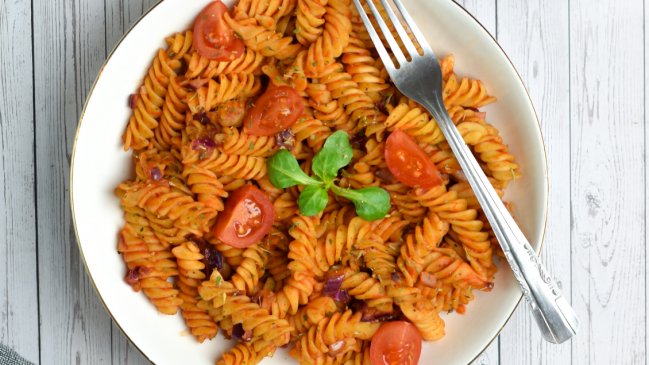 Nobel de Física sugiere cocer los fideos con el fuego apagado para ahorrar energía
