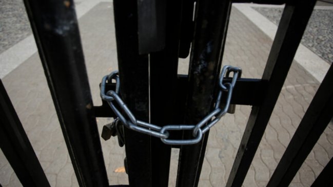 Encapuchados tomaron la Universidad Metropolitana de Ciencias de la Educación de Ñuñoa