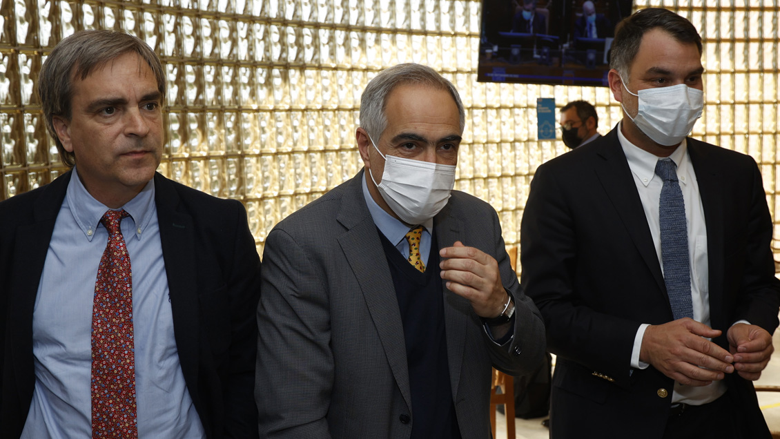 Chile Vamos se bajó de nueva reunión constituyente: Acusó al oficialismo de 