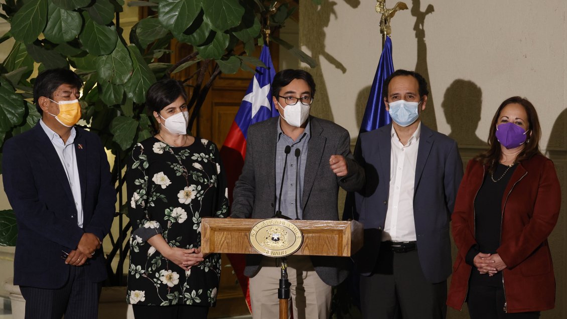 Senadores de Apruebo Dignidad se desmarcan de acuerdo pro TPP: No es parte del programa de Gobierno