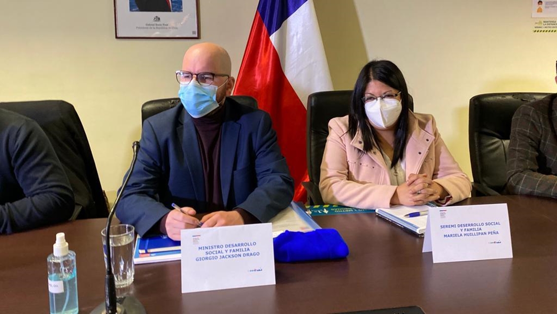 Ministro Jackson viajó a La Araucanía para reimpulsar el Plan Buen Vivir