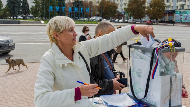 Zelenski: El mundo reaccionará con absoluta justicia a los falsos referendos convocados por Rusia