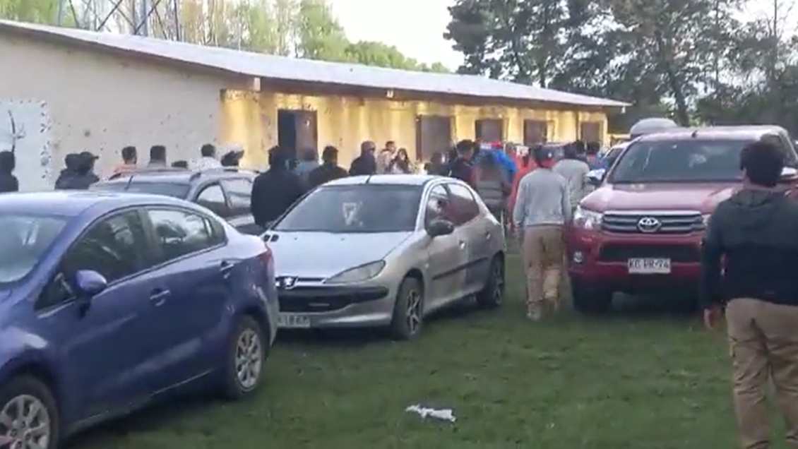 Alcalde de Los Ángeles pide acabar con la subvención a Liga de Fútbol campesina tras riña fatal