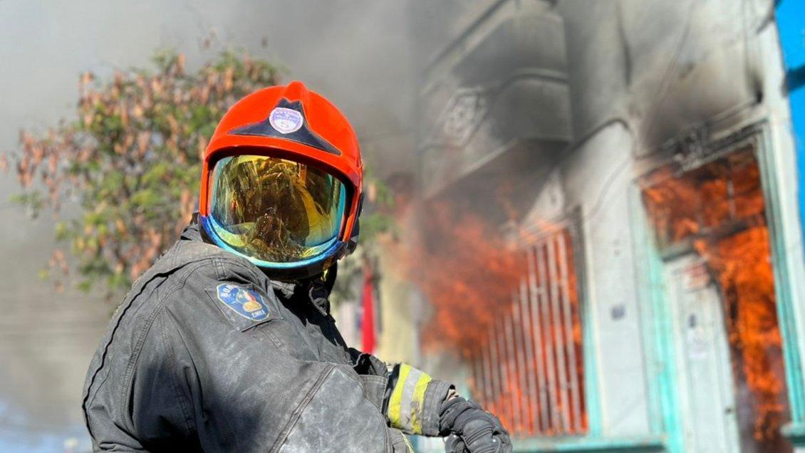 Adulto mayor murió en incendio que destruyó una casa en Antofagasta