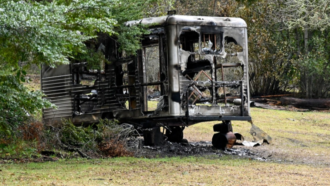 Exministra argentina aseguró presencia de la CAM en ataque incendiario en Bariloche