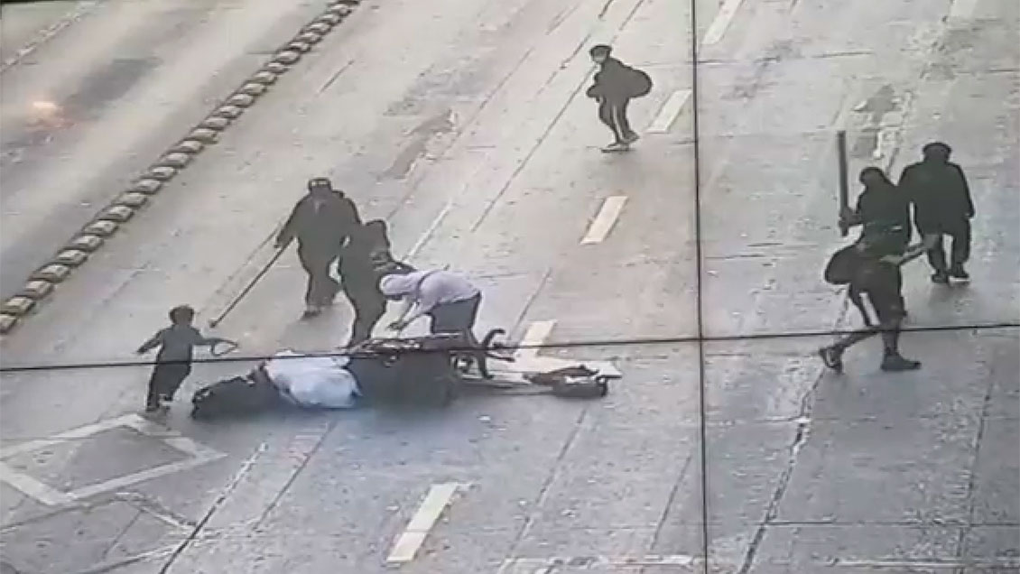 Madre de niño de cinco años que participó en desmanes deberá comparecer ante la justicia