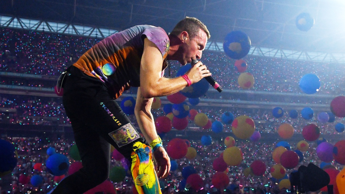Coldplay suspende su gira debido a una grave infección de Chris Martin