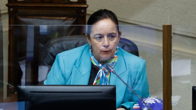 Senadora Aravena criticó manejo en relaciones exteriores: Hay autoridades que no deberían estar representándonos