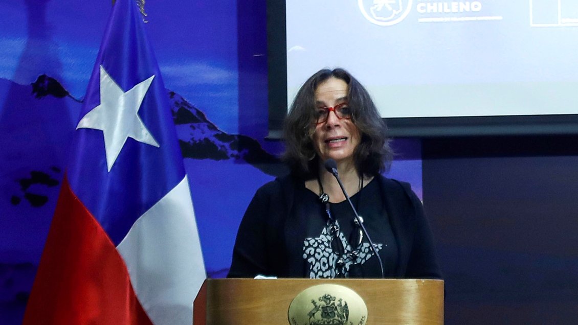 Canciller Urrejola: Hay mucha desconfianza con el TPP en la coalición de gobierno
