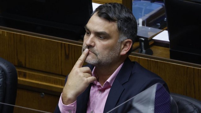 Macaya: Vivimos una hora en que todos debemos pensar en Chile y no en la conveniencia de nuestro grupo